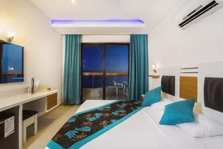 Аланья: Kleopatra Ada Beach Hotel