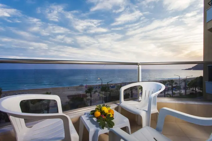 Аланья: Kleopatra Ada Beach Hotel