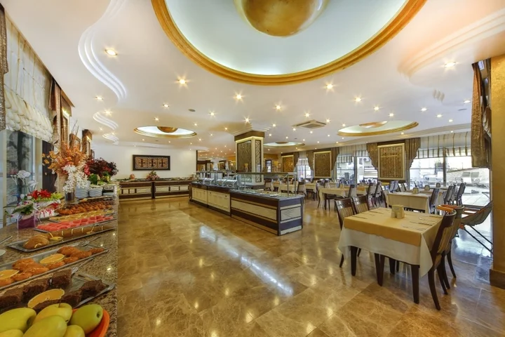 Аланья: Kleopatra Ada Beach Hotel