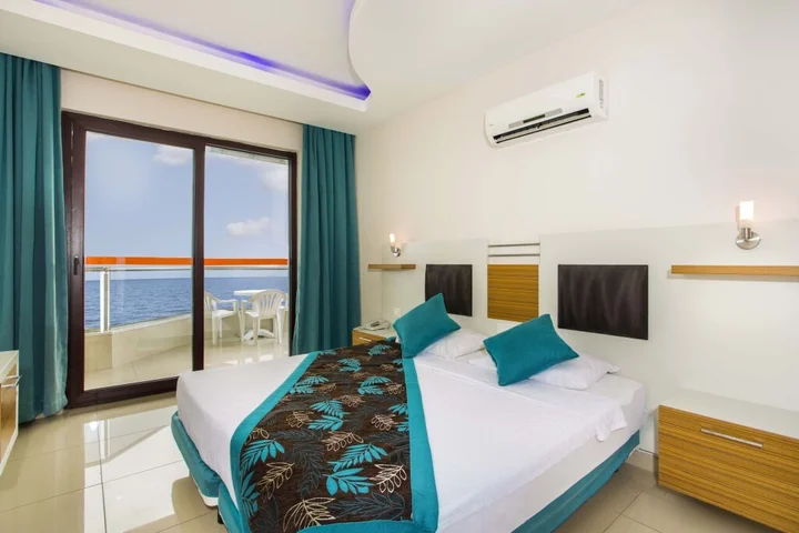 Аланья: Kleopatra Ada Beach Hotel
