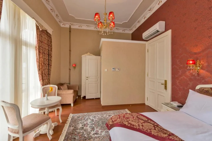 Стамбул: Enderun Hotel