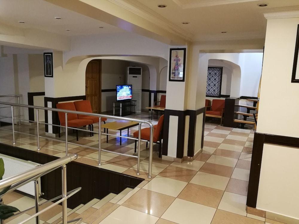Конья: Bey Otel