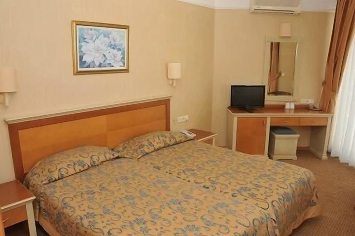 Кушадасы: Palm Hotel