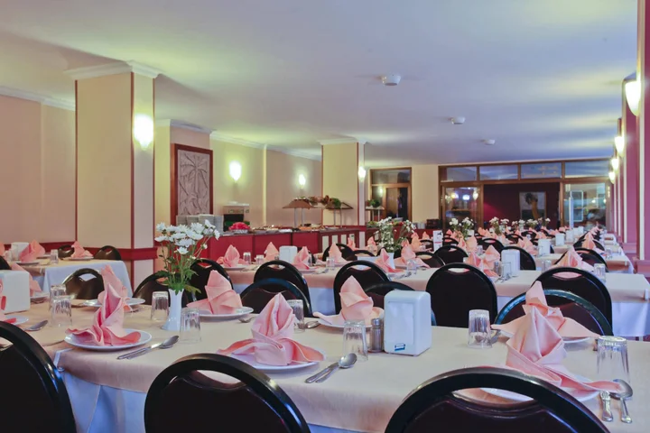 Кушадасы: Palm Hotel