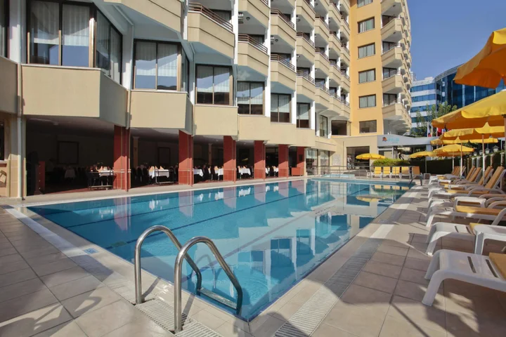 Кушадасы: Palm Hotel