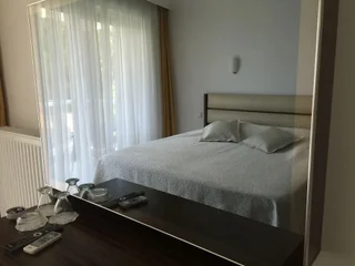 Бурхание: Pidasus Hotel