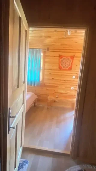 Чиралы: Rose Pension