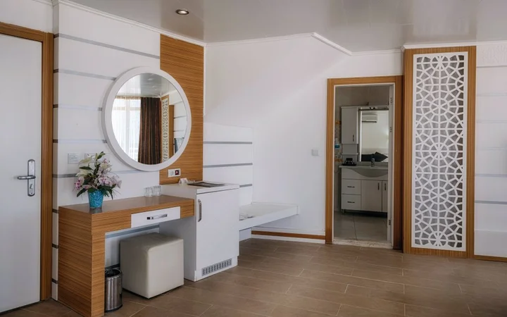Кемер: Отель Royal Towers Kiris