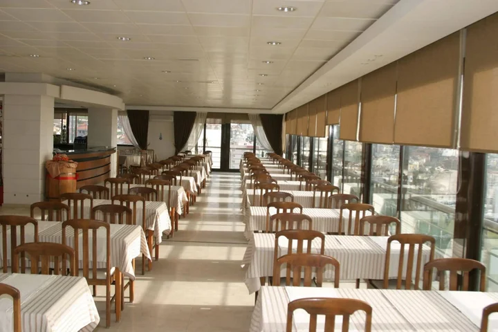 Кушадасы: Esat Otel