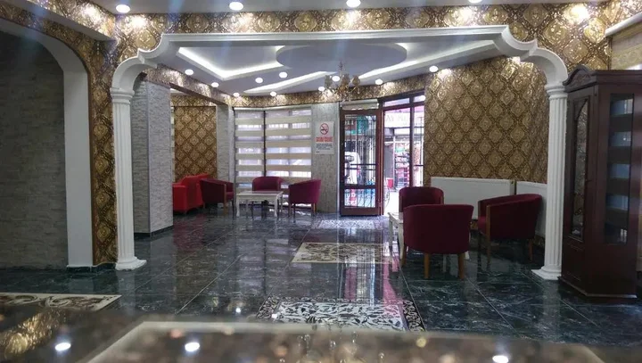 Конья: Mevlana Palace