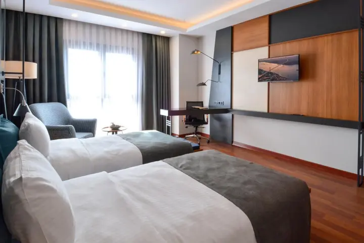 Бююкчекмедже: Expoist Hotel