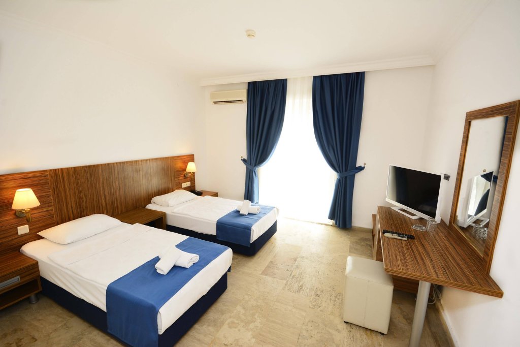 Тургутрейс: Ladonia Hotels Luna Beach Resort
