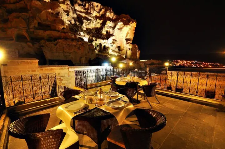Ургуп: Has Cave Konak