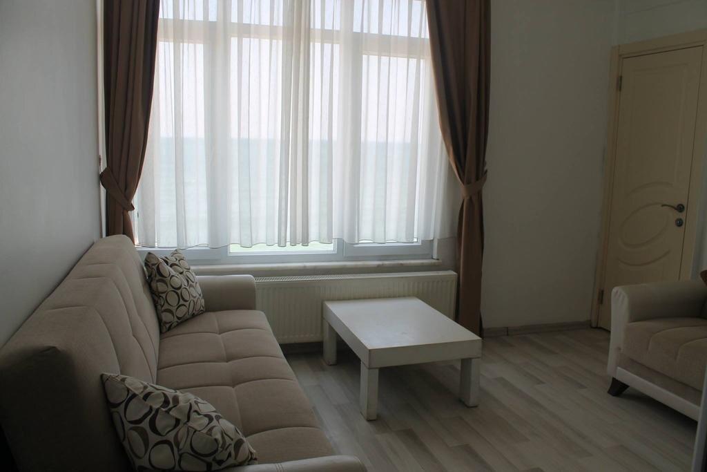 Чынарджык: Kirmizi Yali Motel