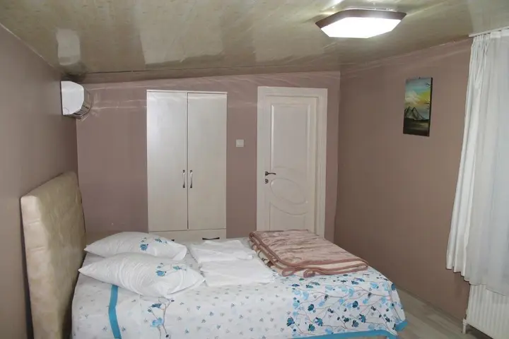 Чынарджык: Kirmizi Yali Motel