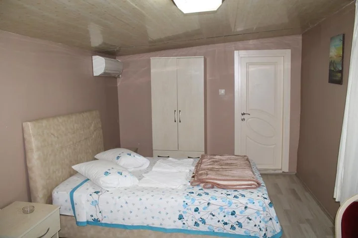 Чынарджык: Kirmizi Yali Motel