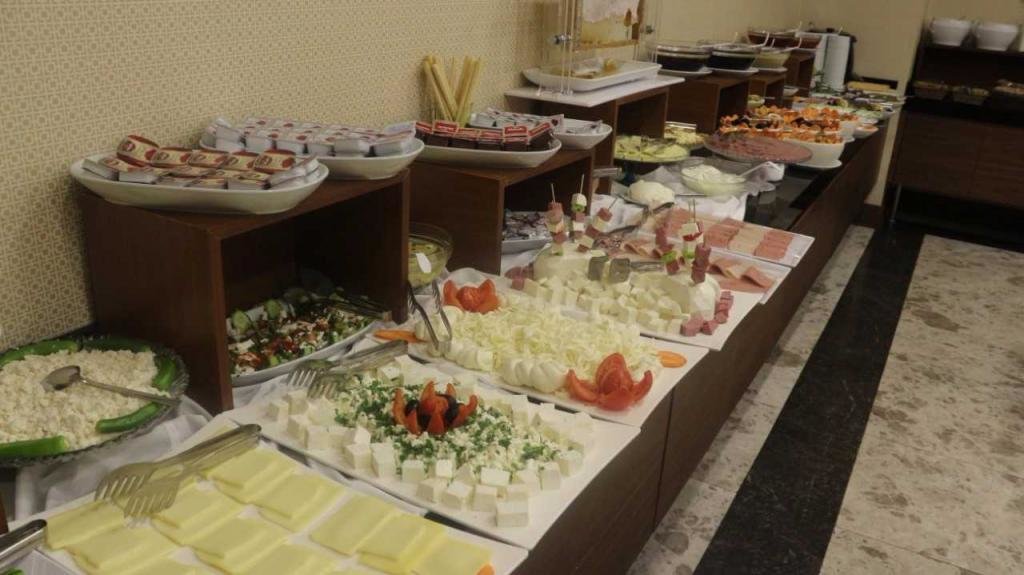 Адана: Adana Plaza Otel
