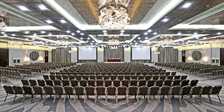 Бурса: Crowne Plaza BURSA by IHG