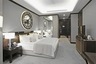 Бурса: Crowne Plaza BURSA by IHG