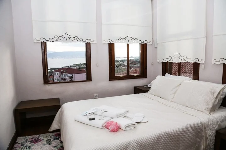 Измит: Izmit Otel