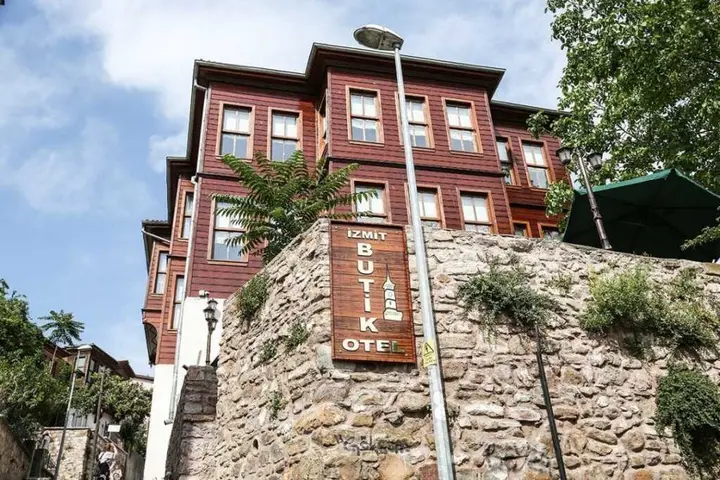Измит: Izmit Otel