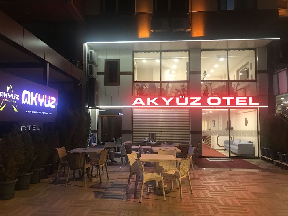 Трабзон: Akyuz Rooming House