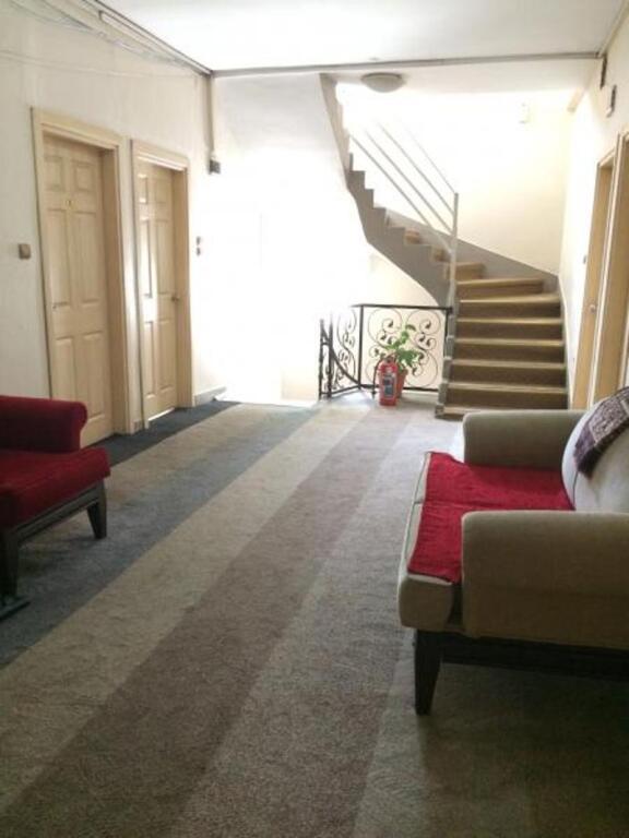 Адана: Unver Hotel