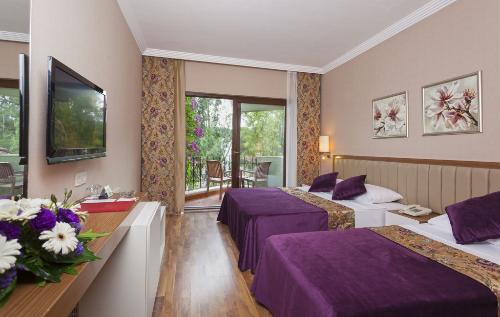 Чамьюва: Kilikya Resort Camyuva