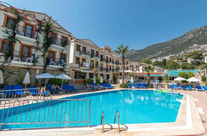 Калкан: Hotel Pirat