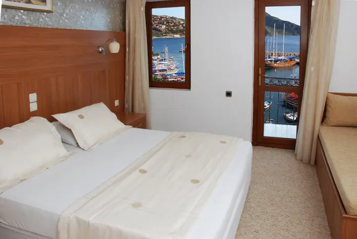 Калкан: Hotel Pirat
