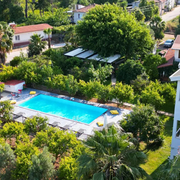 Чиралы: Narcicegi Otel