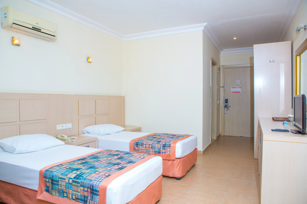 Окурджалар: Gardenia Beach Hotel - All Inclusive