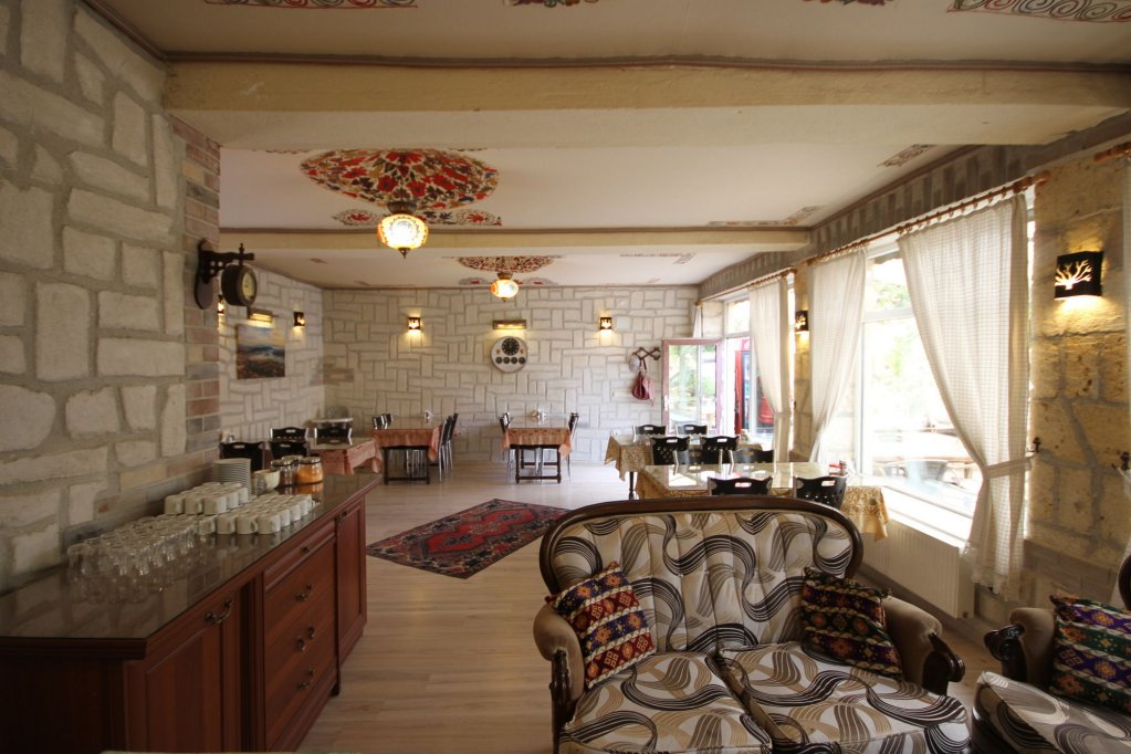 Айвали: In Stone House