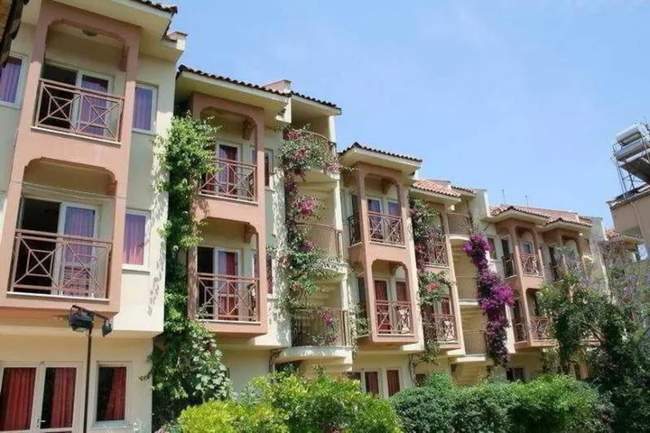Мармарис: Ozhan Apartments