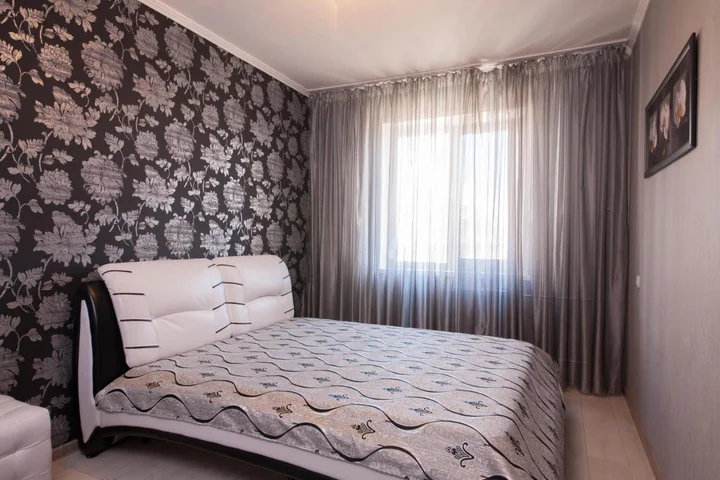 Красноярск: Apartment Baturina 19