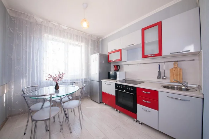 Красноярск: Apartment Baturina 19