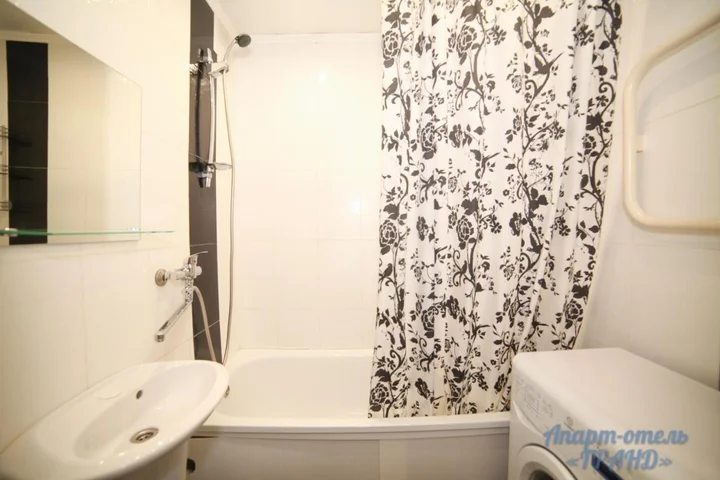 Красноярск: Apartment Baturina 19