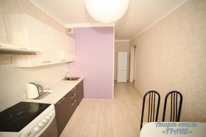 Красноярск: Apartment Baturina 19