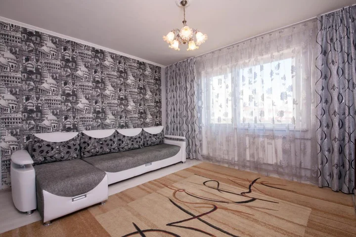 Красноярск: Apartment Baturina 19