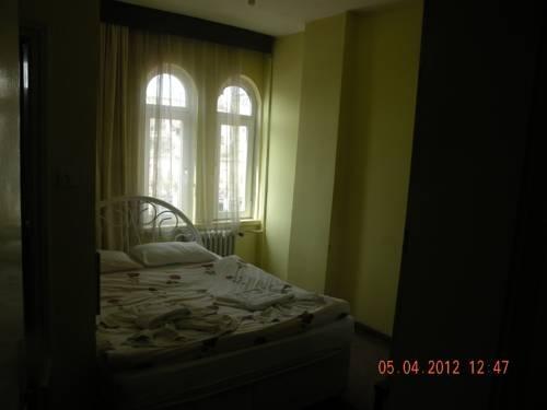 Аванос: Hotel Zelve