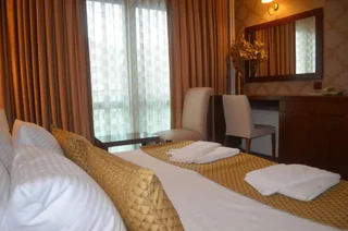 Айвалык: Kalif Hotel