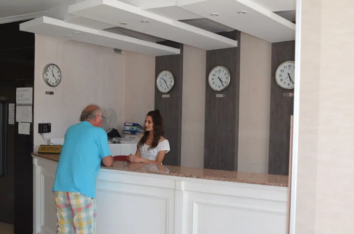 Айвалык: Kalif Hotel
