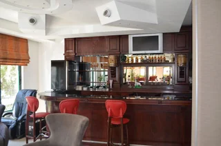 Айвалык: Kalif Hotel