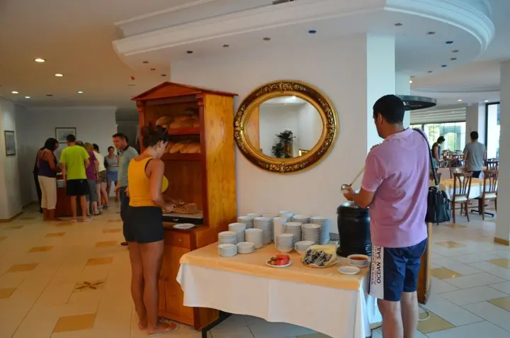 Айвалык: Kalif Hotel