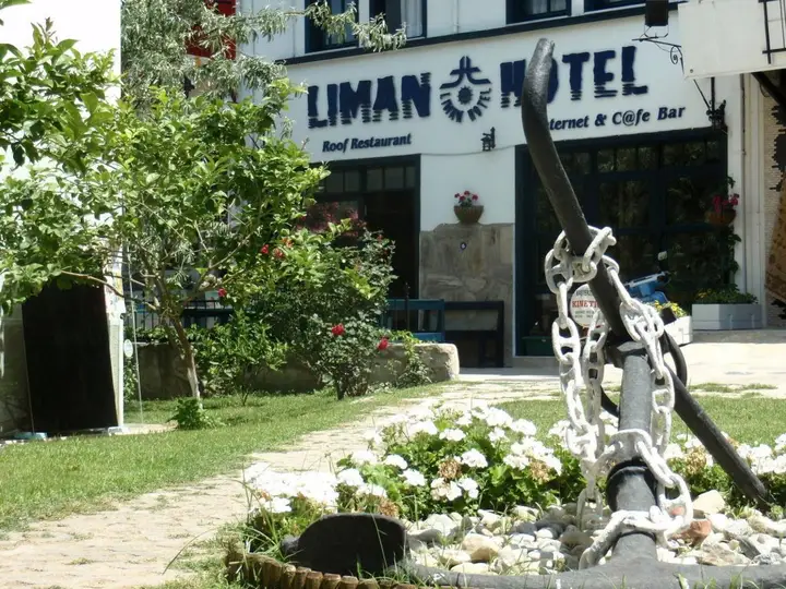 Liman Hotel — фото 1