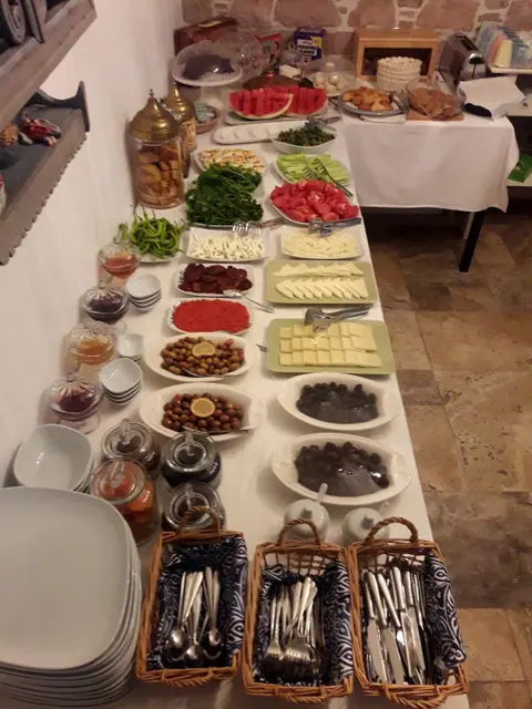 Айвалык: Gule Cunda
