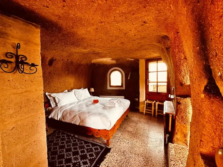 Учисар: Les Maisons de Cappadoce