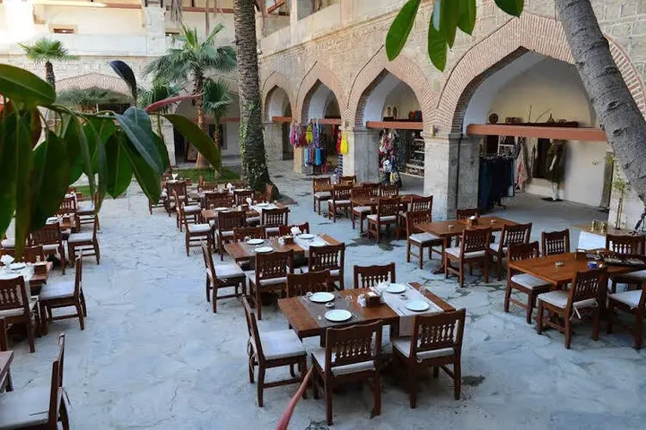 Кушадасы: Club Caravanserail