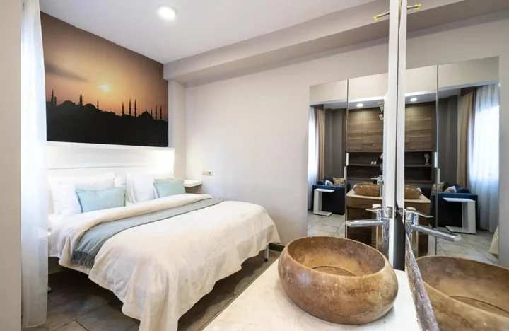Стамбул: The Pera Hotel