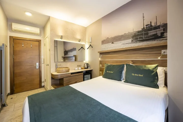Стамбул: The Pera Hotel